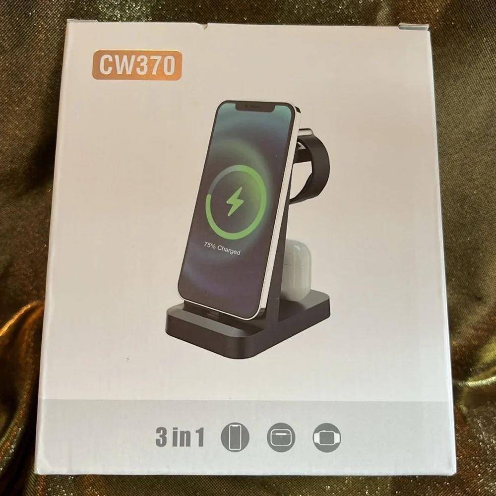 CW370 Black 3-in-1 Wireless Charger